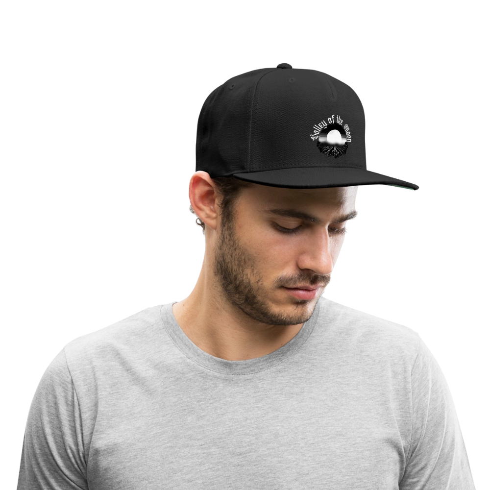 Valley of the Moon Gothic Snapback Baseball Cap - black