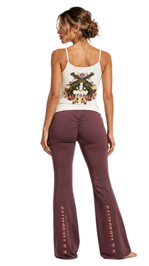 California Outlaw Women’s High Rise Flared Leggings