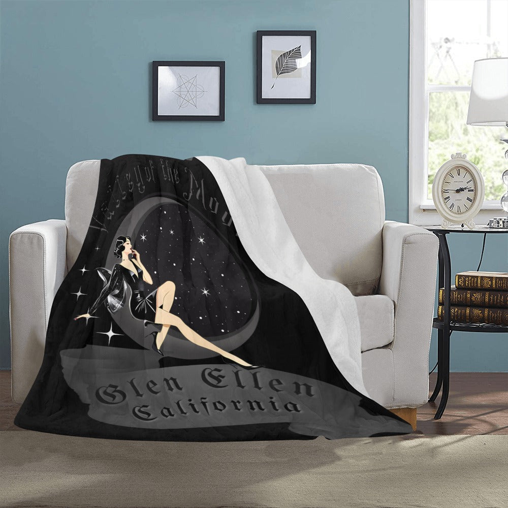 Valley Moon Vamp Blanket Ultra-Soft Micro Fleece Blanket 43"x56"