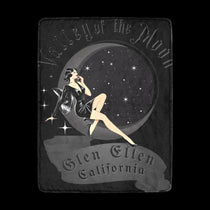 Valley Moon Vamp Blanket Ultra-Soft Micro Fleece Blanket 43"x56"